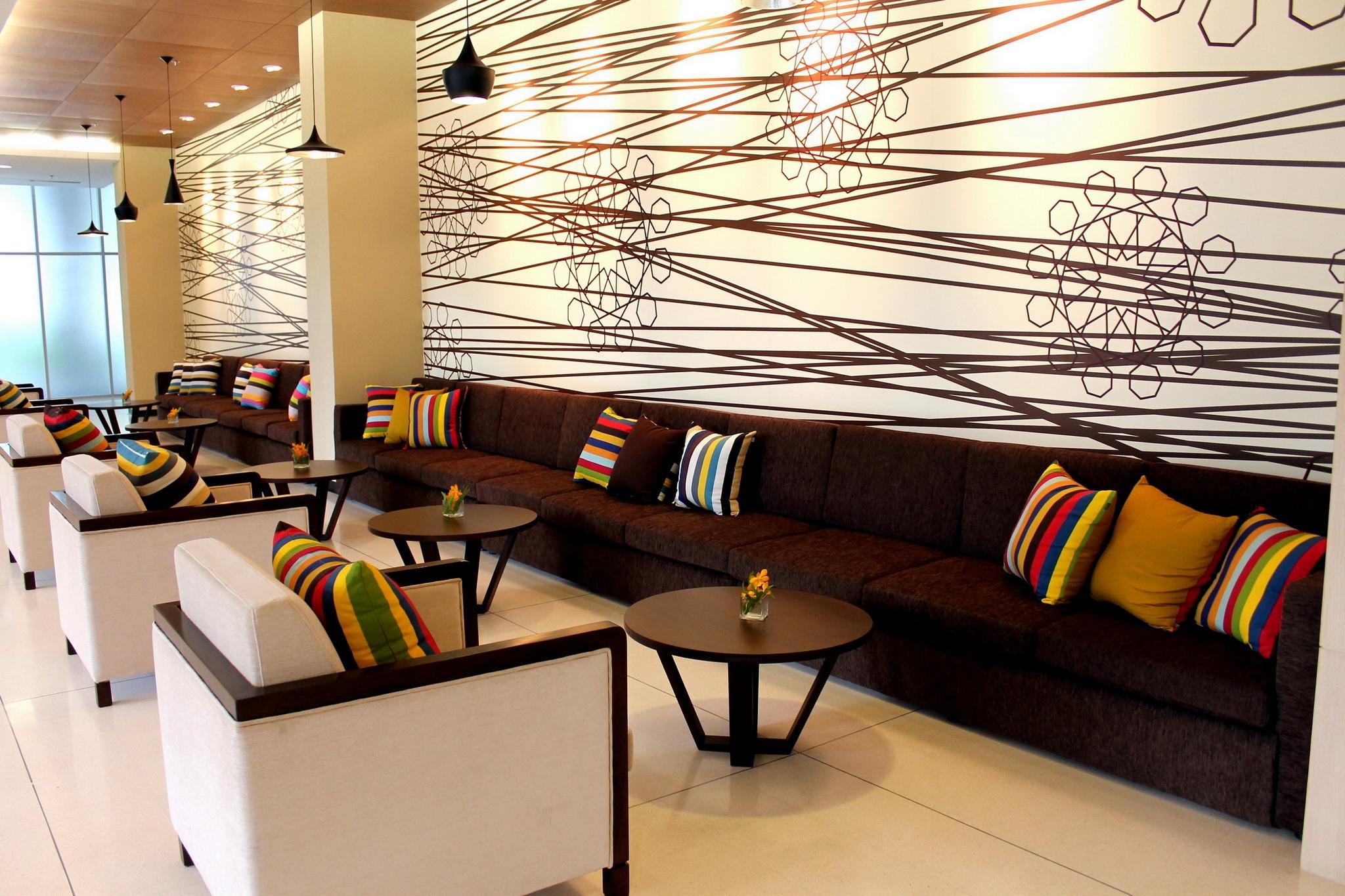 Centara Life Government Complex Hotel & Convention Centre Chaeng Watthana Bangkok Exterior foto
